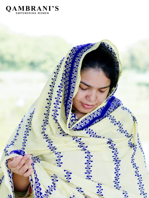 Handmade Balochi Shawl Chadar  – Cream with Purple Embroidery - Image 2